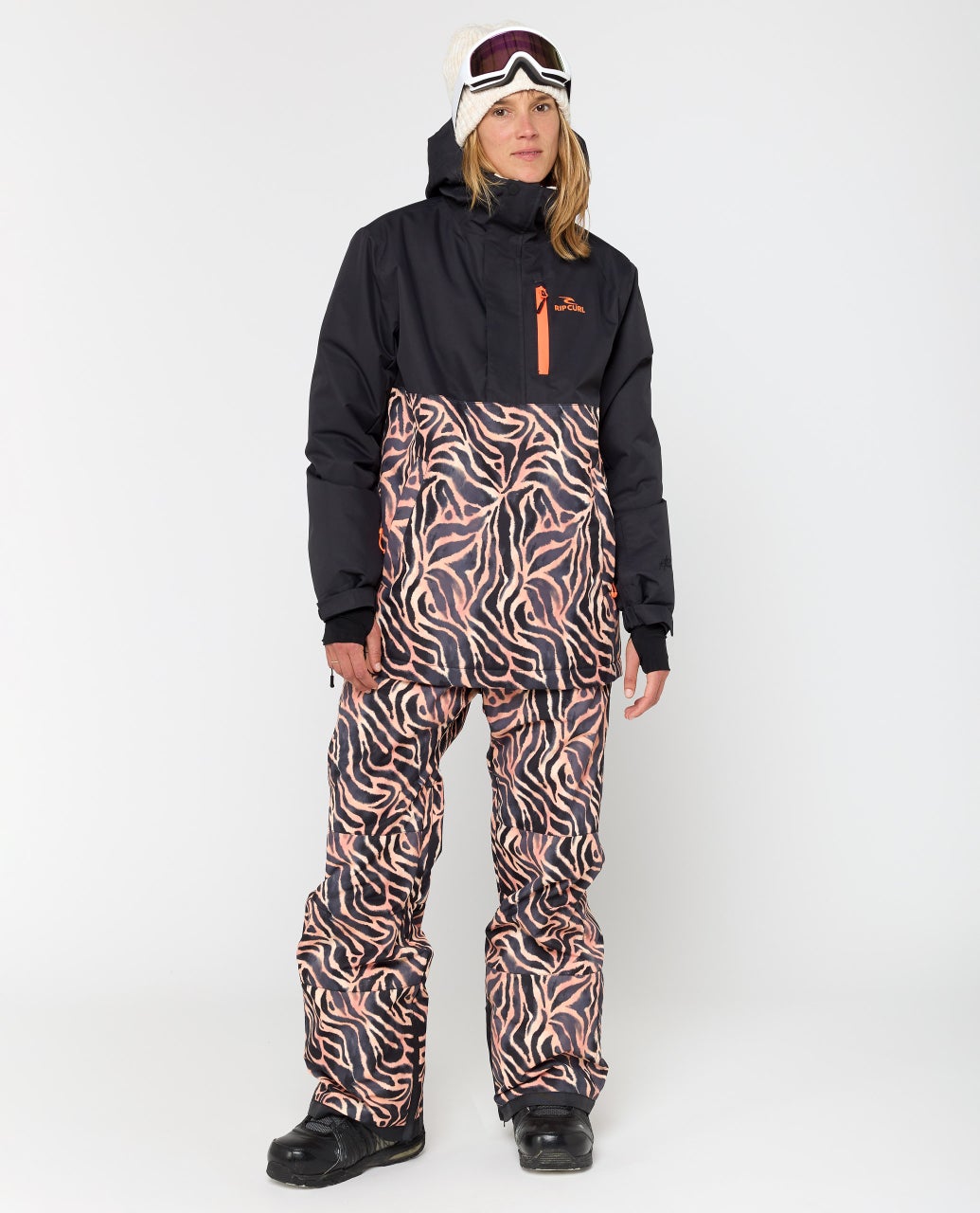 00HWOU_0090_4_1759107414000