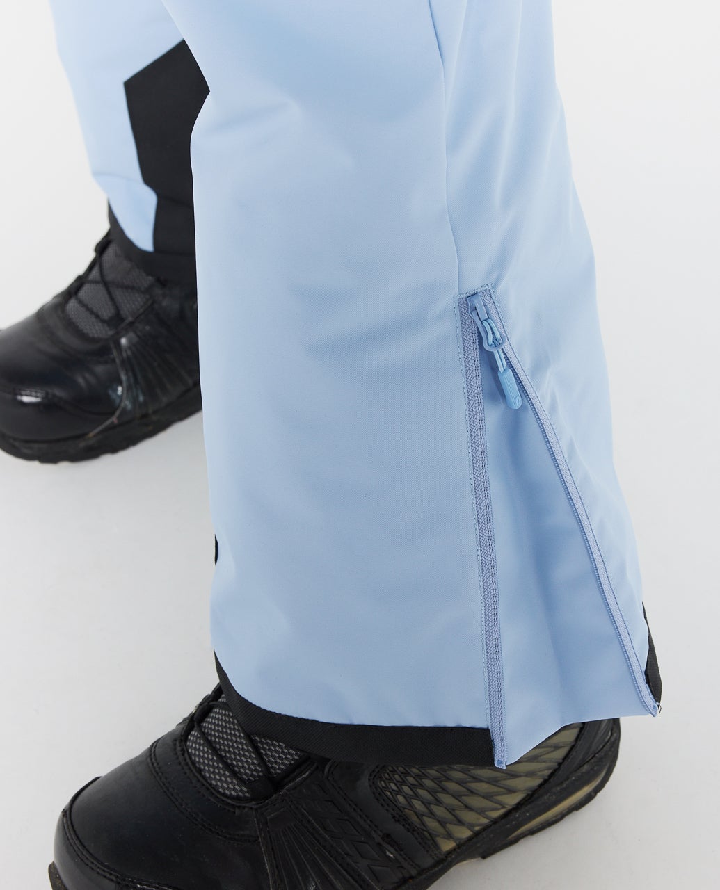 00LWOU_8962_6_1759107862000