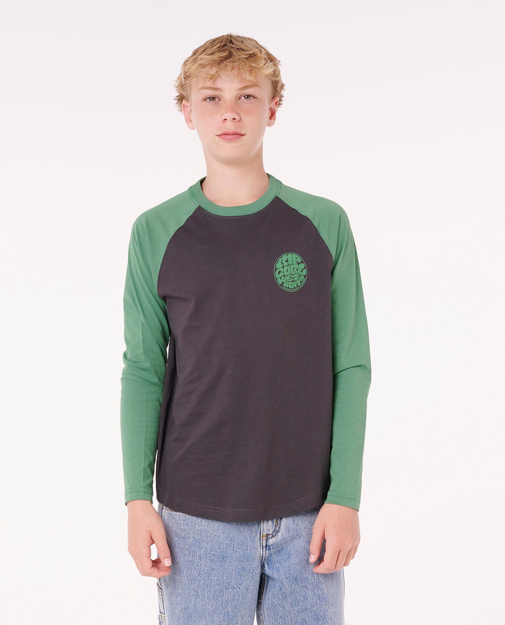 04GBTE_4679_1_1759118757000