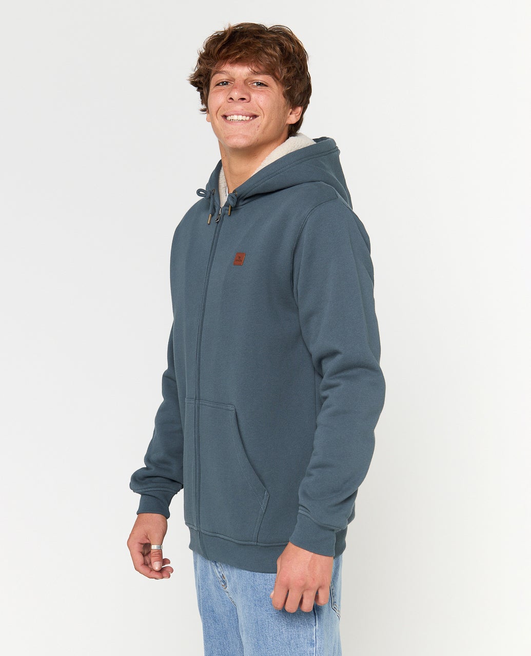 05PMFL_2213_2_1759120780000