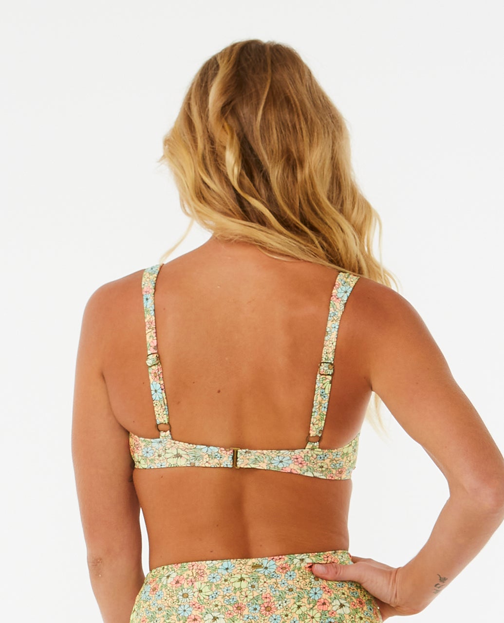 0E5WSW_3282_3_1759128566000