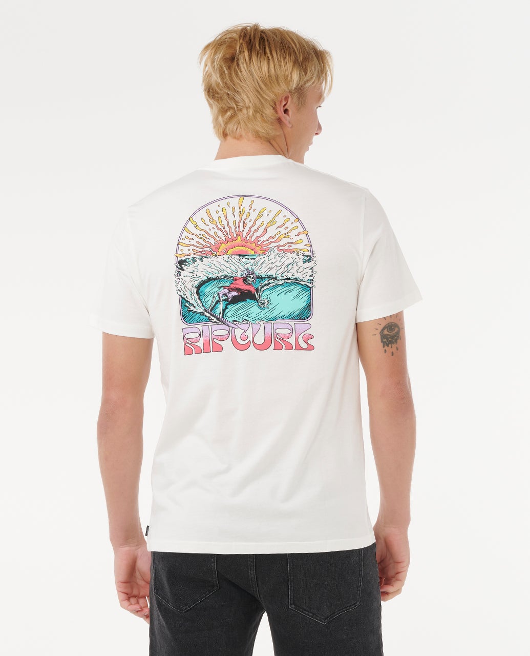 0U9MTE_3021_3_1759133464000