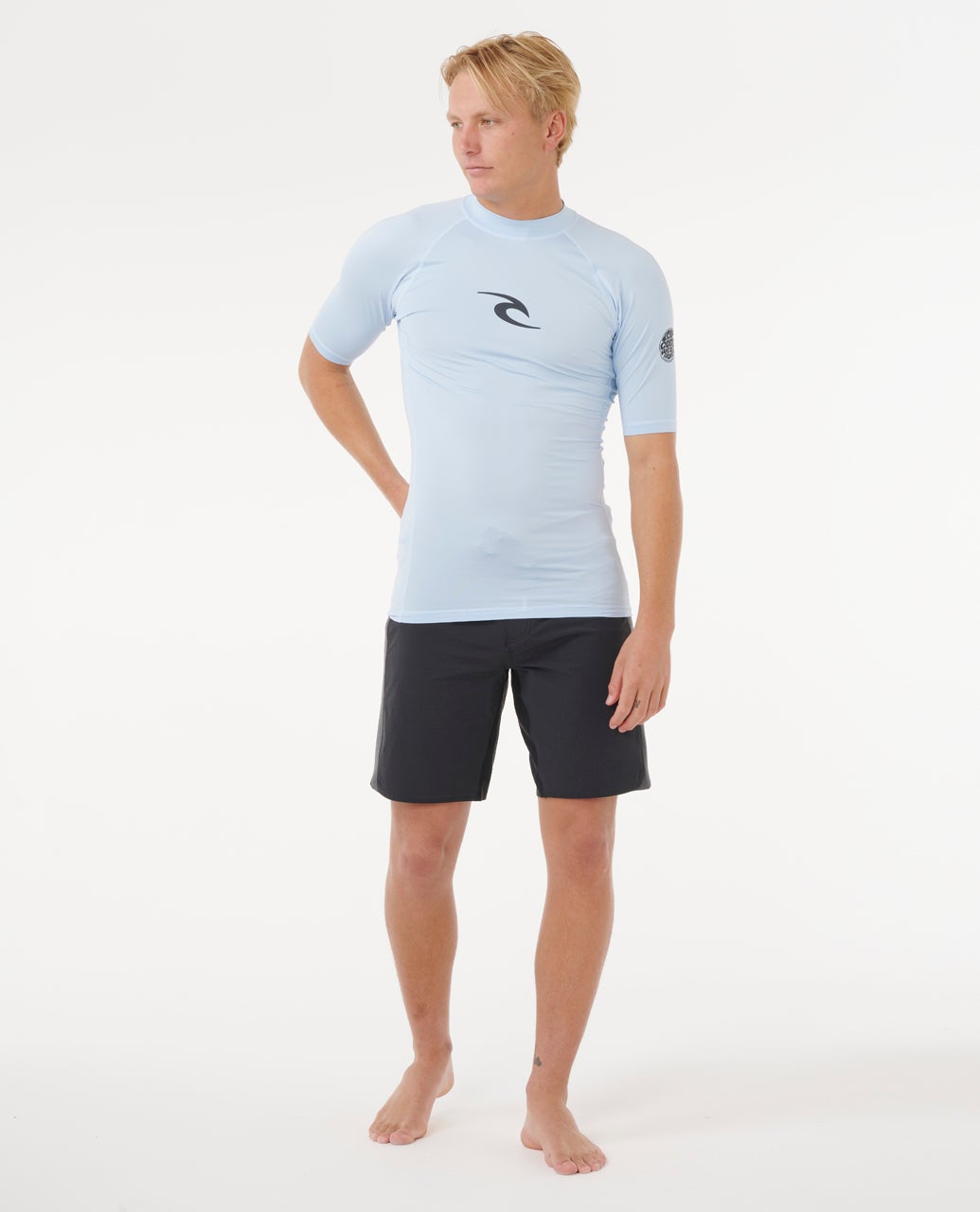 16MMRV_2368_4_1759139341000