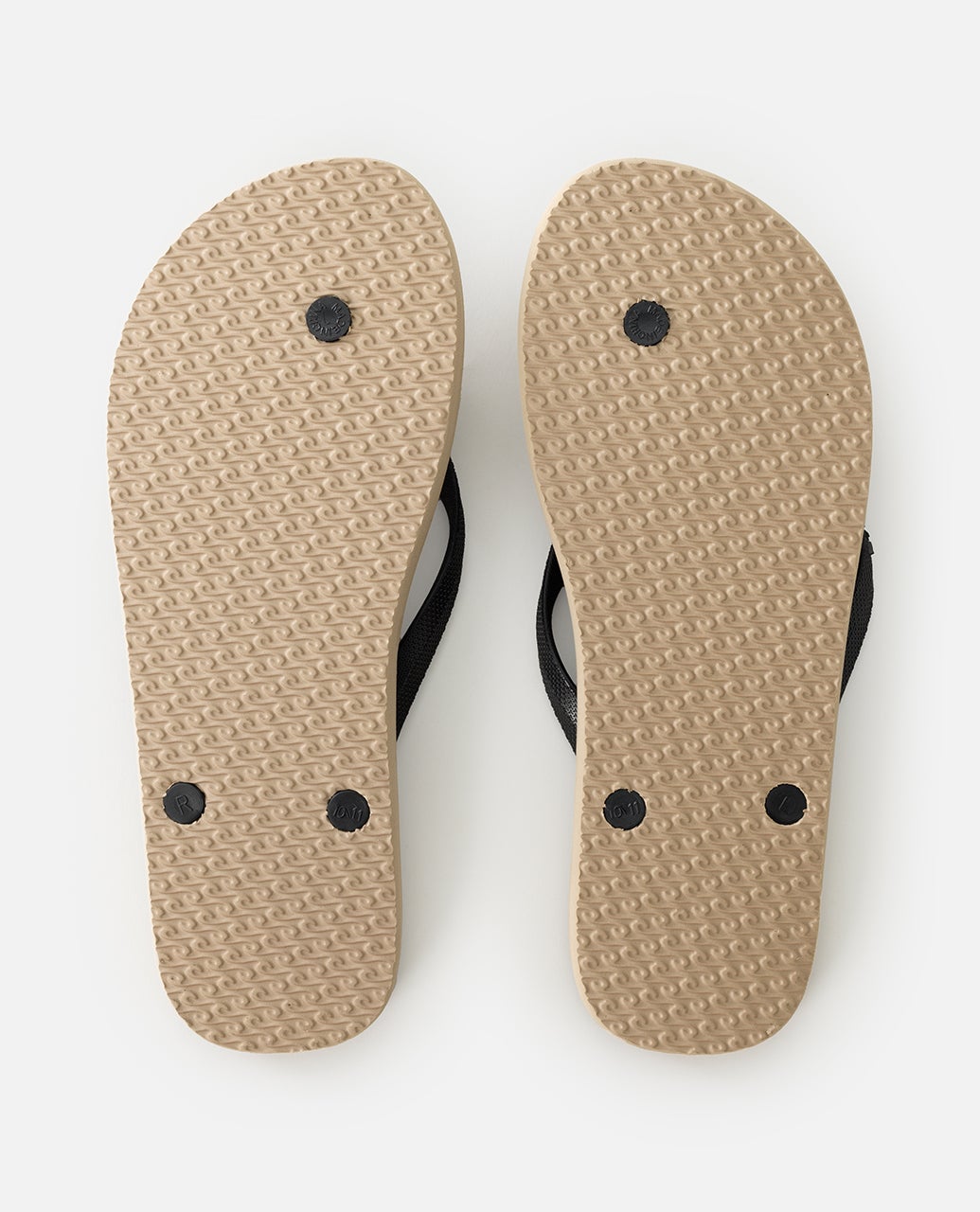 1AKMOT_0012_4_1759143769000