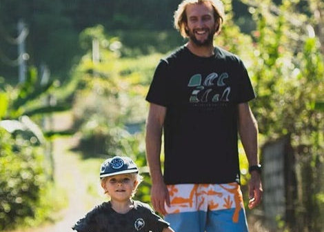 Owen Wright with a kid