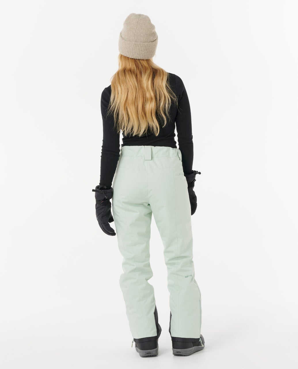 00LWOU_2383_31_1759107852000