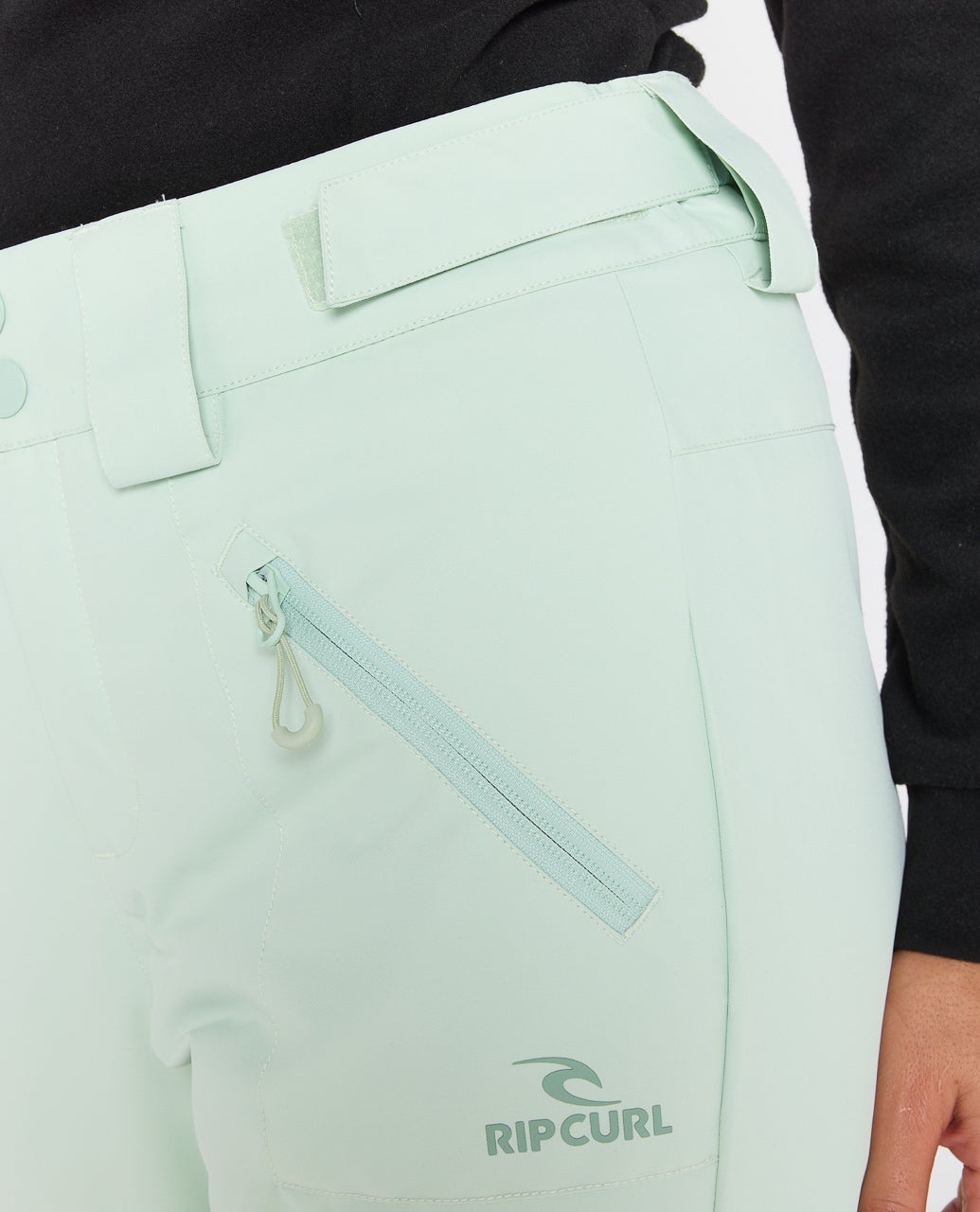 00LWOU_2383_5_1759107854000