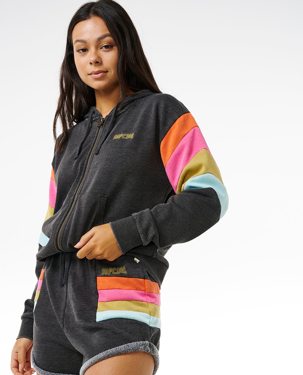 02UWWS_8264_6_1759114959000