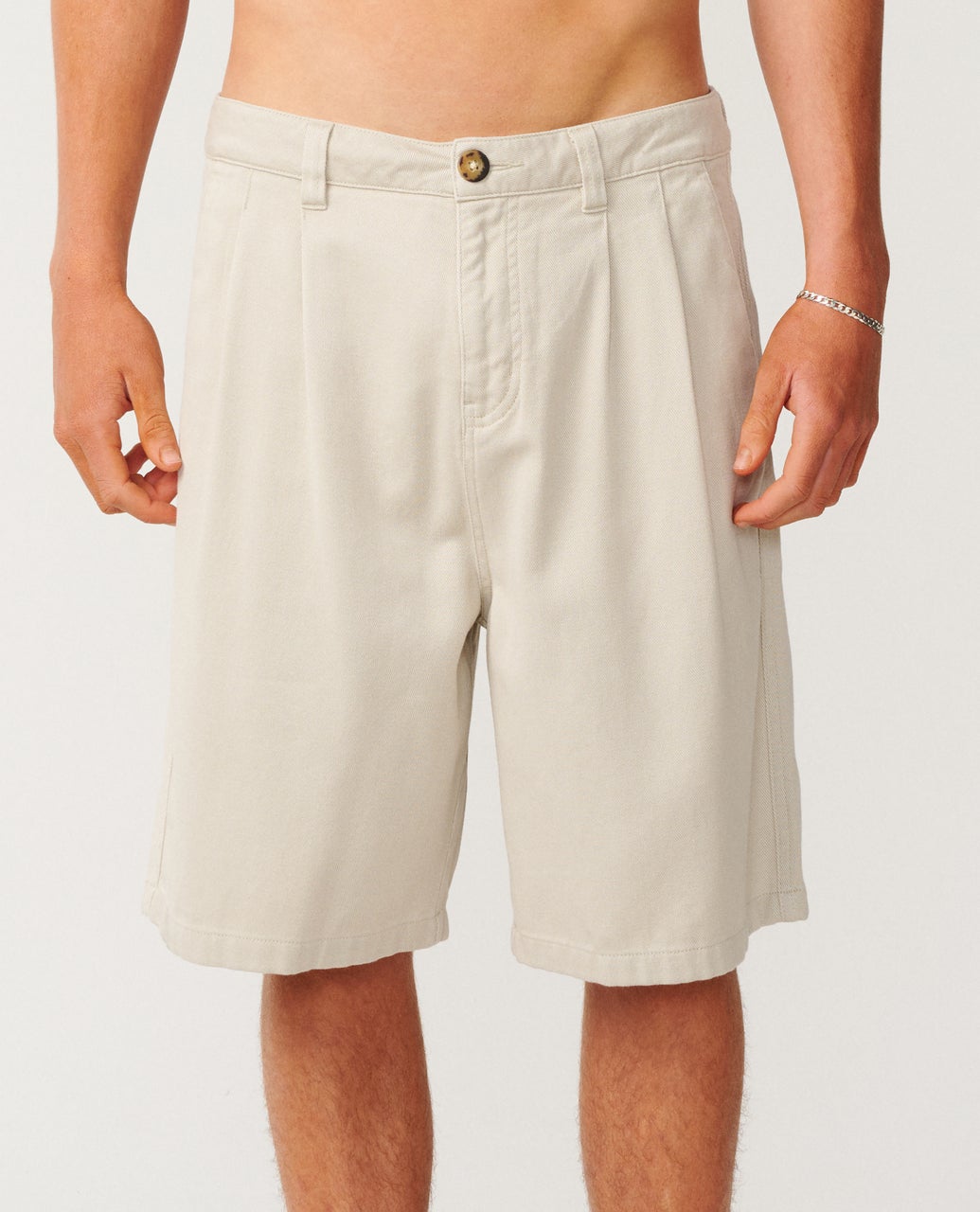 054MWS_9610_1_1760485756000