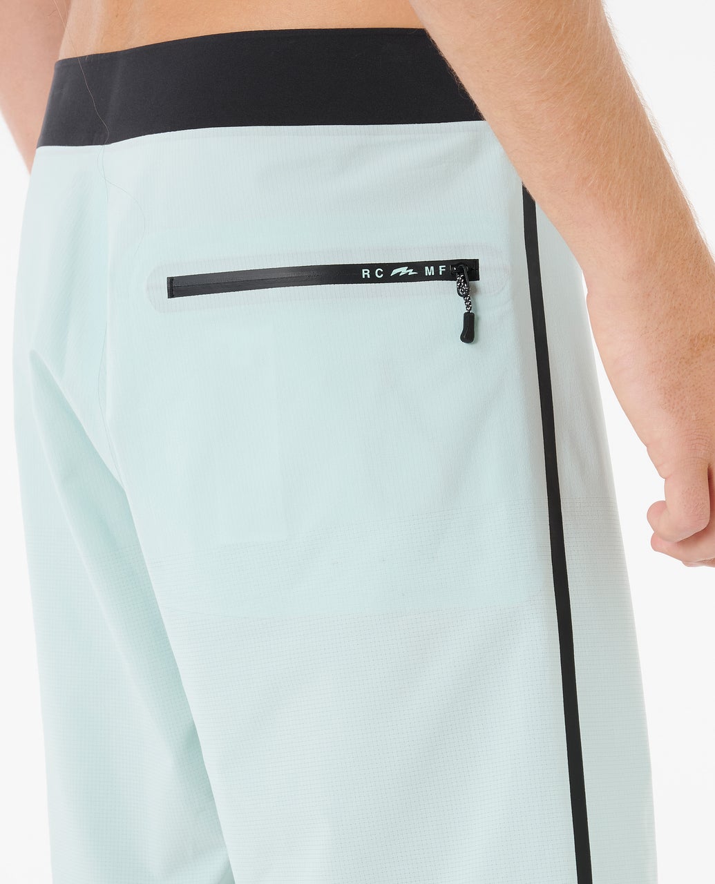 0DTMBO_2365_5_1759730696000