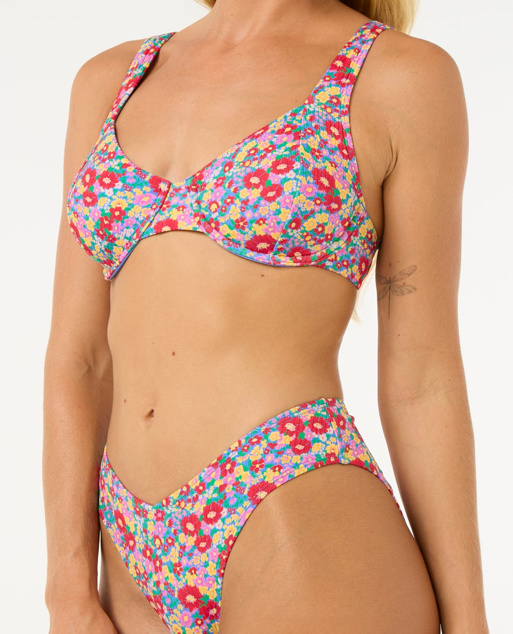 0MOWSW_3282_5_1759131566000