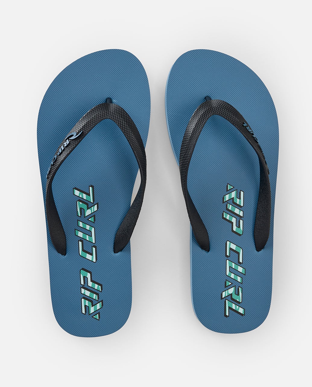 1AKMOT_1080_3_1759143779000